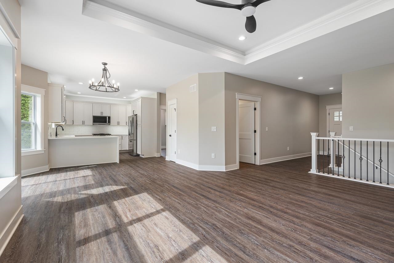11950 Southgate Road Roscoe, IL 61073 - Photo 9 of 33 Gallery Image 9