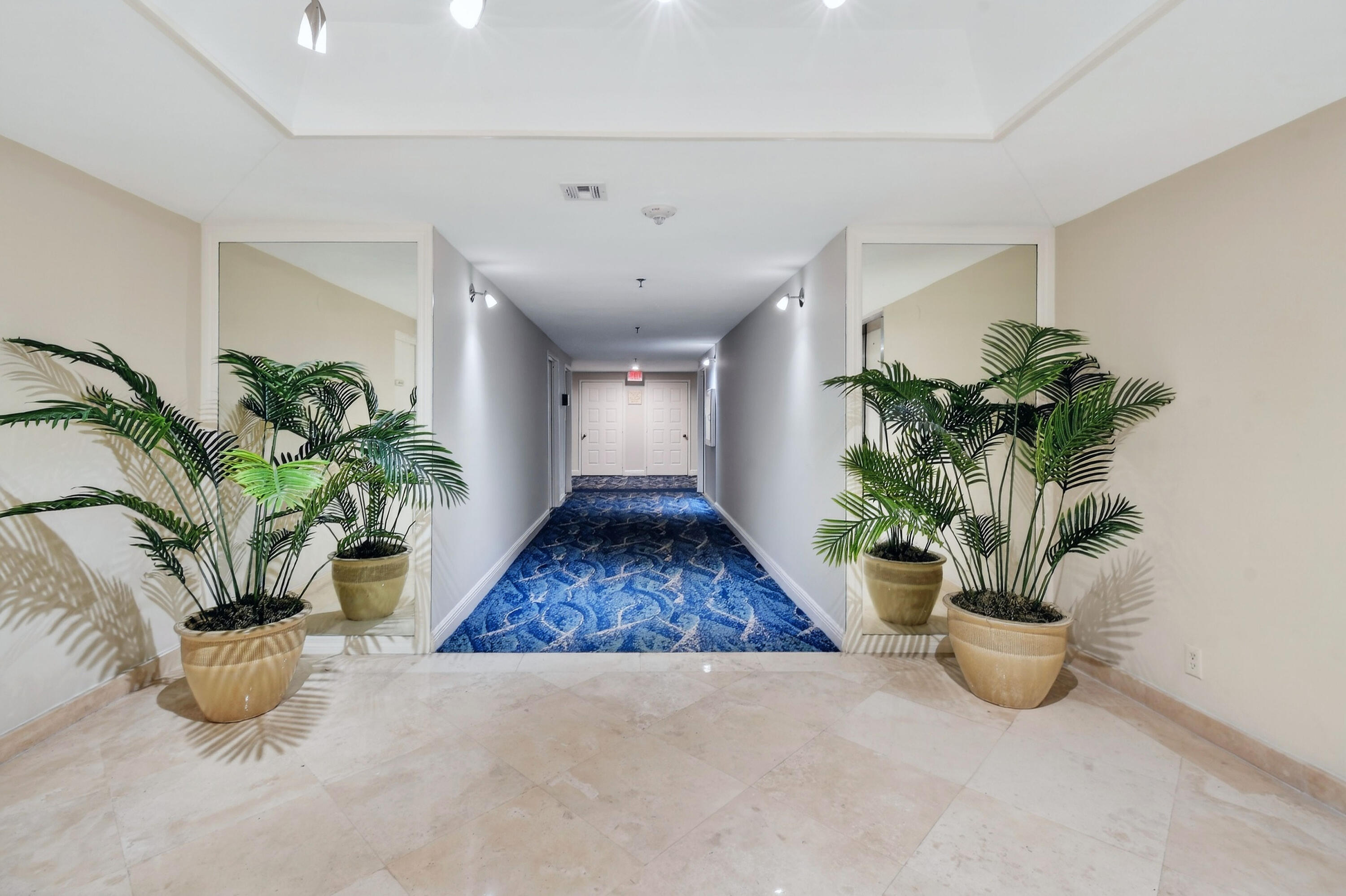 1300 Florida A1A, Unit 320 Jupiter, FL 33477 - Photo 45 of 92 1300JimmyBuffettMemHwy#320(49)