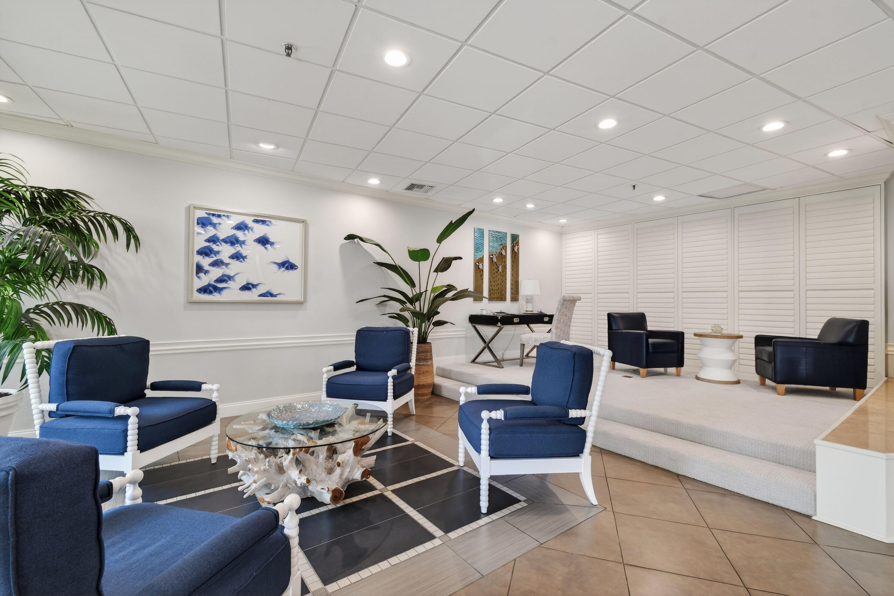 1300 Florida A1A, Unit 320 Jupiter, FL 33477 - Photo 51 of 92 a living room with furniture