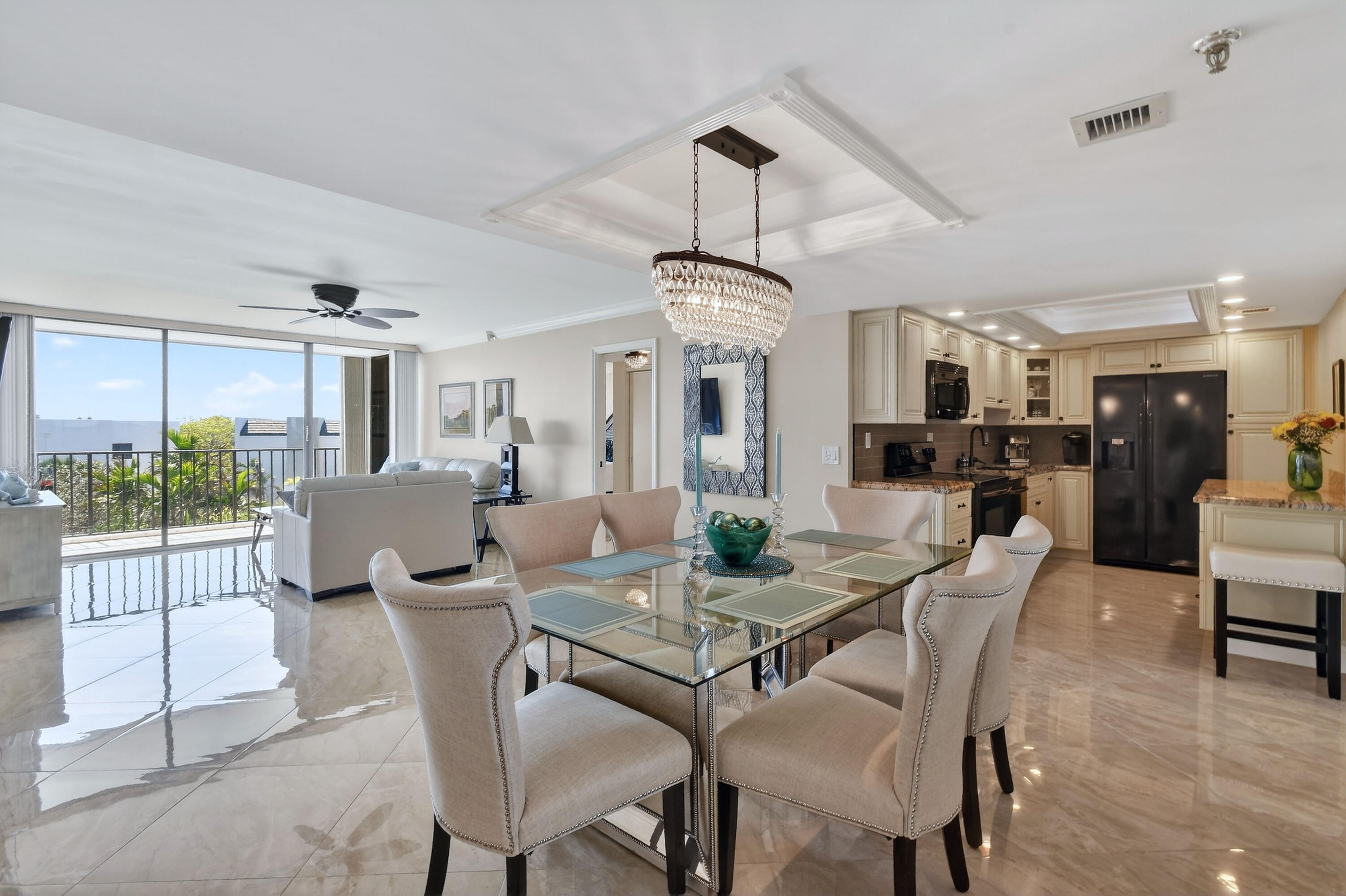 1300 Florida A1A, Unit 320 Jupiter, FL 33477 - Photo 7 of 92 1300JimmyBuffettMemHwy#320(7)