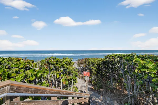 $649,900 | 1300 Florida A1A, Unit 320, Jupiter, FL 33477