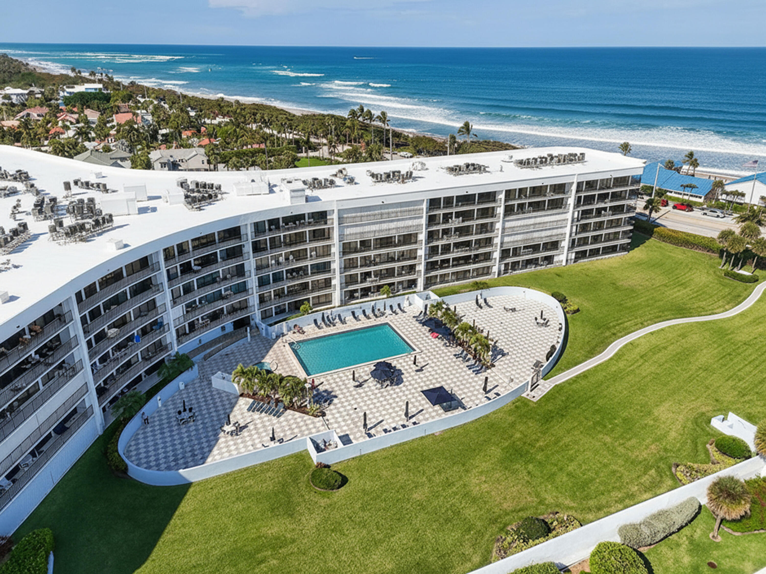 1300 Florida A1A, Unit 320 Jupiter, FL 33477 - Photo 90 of 92 1300JimmyBuffettMemHwy#320Aerials(27)EDI