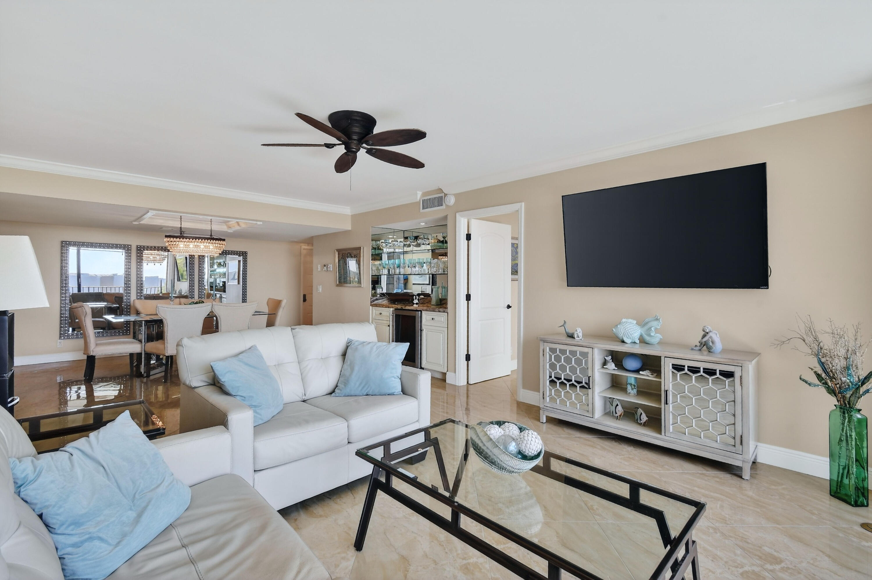 1300 Florida A1A, Unit 320 Jupiter, FL 33477 - Photo 10 of 92 1300JimmyBuffettMemHwy#320(13)