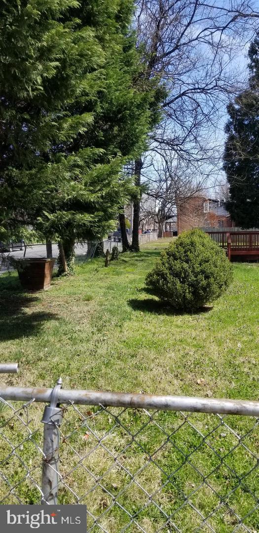 1121 Upland Street Chester, PA 19013 - Photo 3 of 4