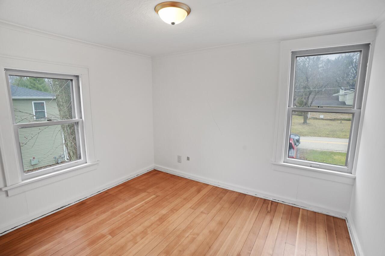 4827 Riverside Road Waterford, WI 53185 - Photo 11 of 28 Bedroom 02