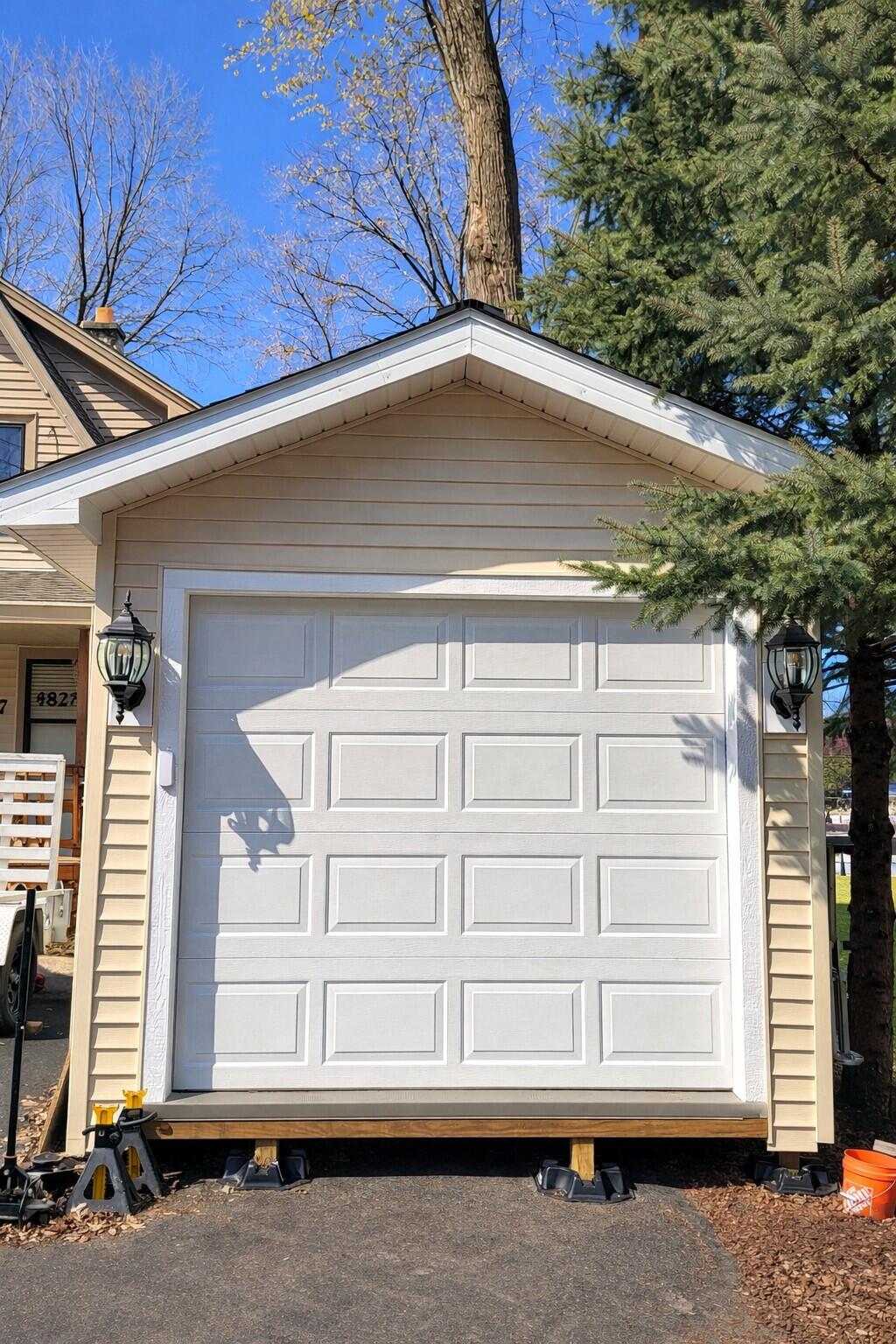 4827 Riverside Road Waterford, WI 53185 - Photo 15 of 28 Shed