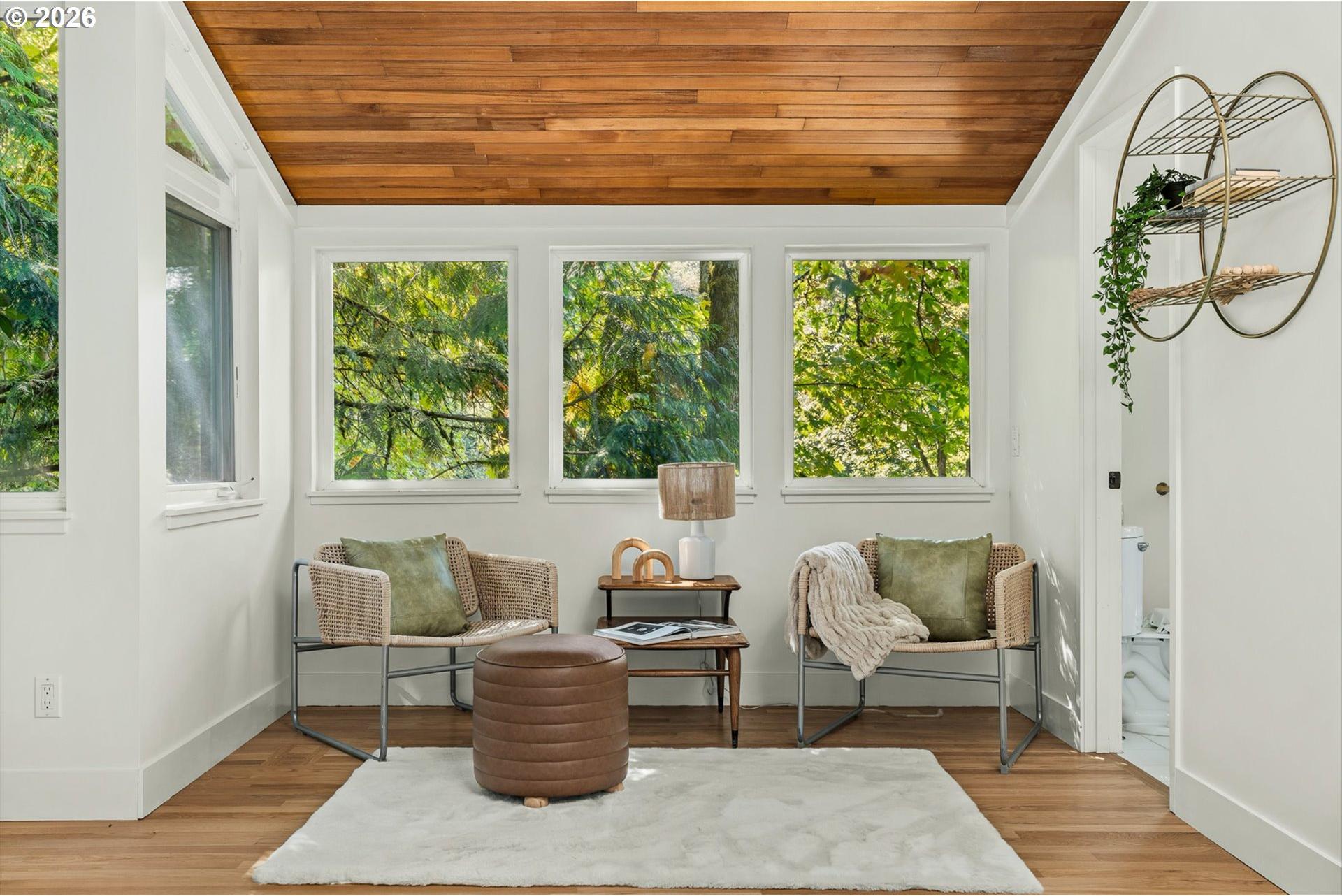4915 Southwest Barnes Road Portland, OR 97221 - Photo 23 of 42 Gallery Image 23
