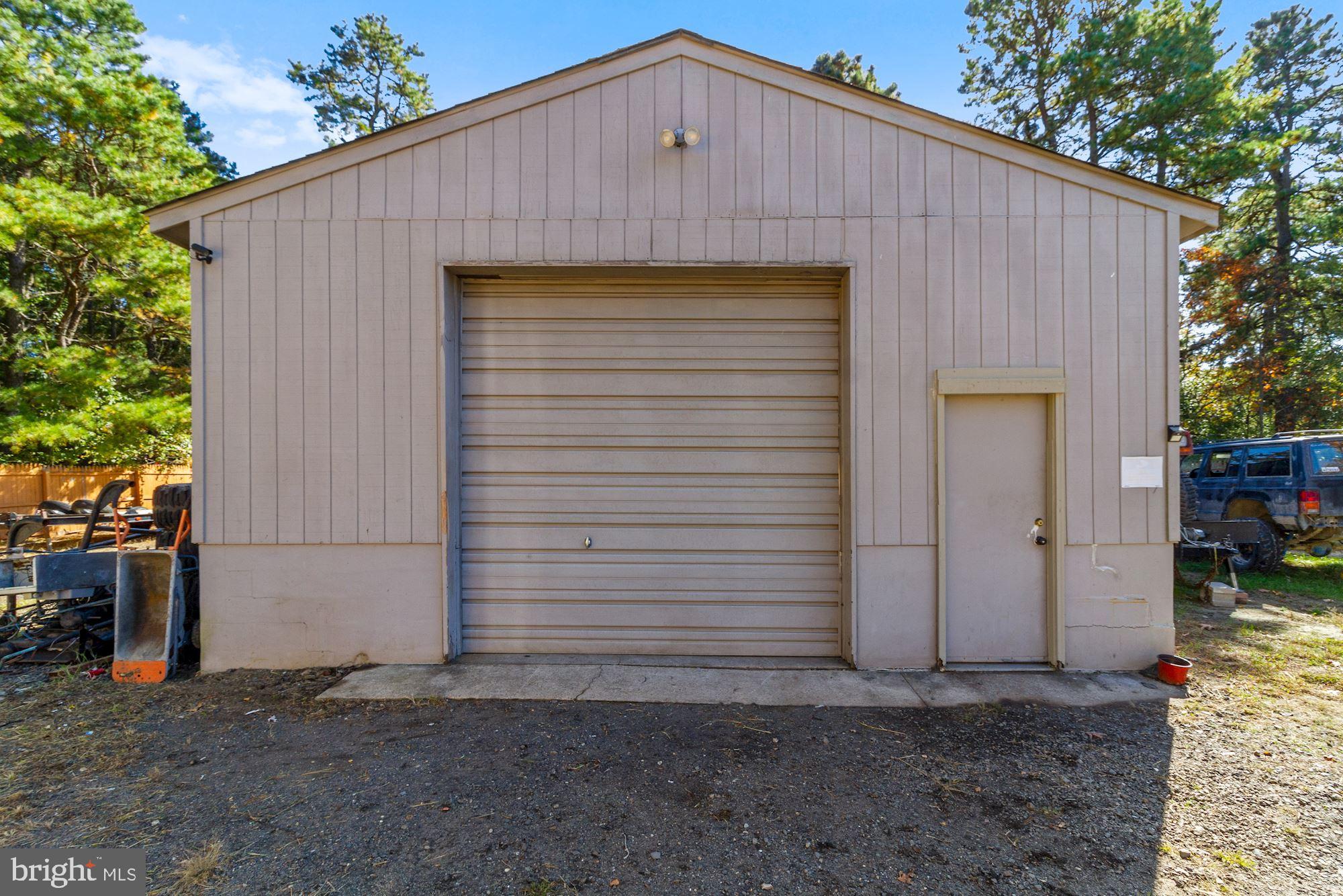 211 Allen Road Browns Mills, NJ 08015 - Photo 2 of 35 Garage