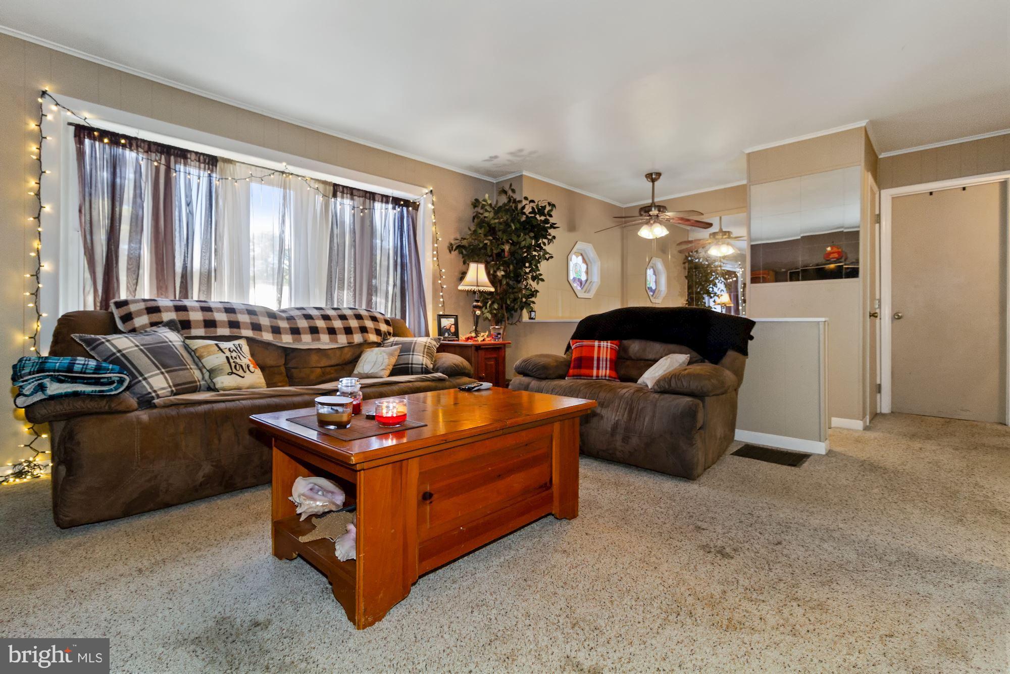 211 Allen Road Browns Mills, NJ 08015 - Photo 17 of 35 Living room