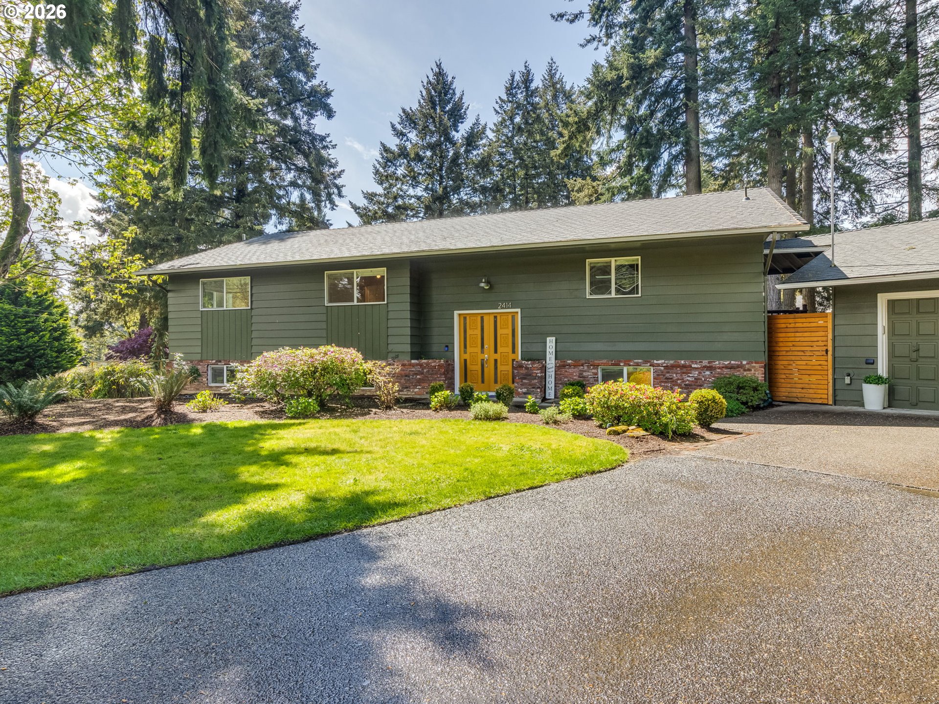 2414 Southeast Bella Vista Road Vancouver, WA 98683 - Photo 4 of 45 Deck