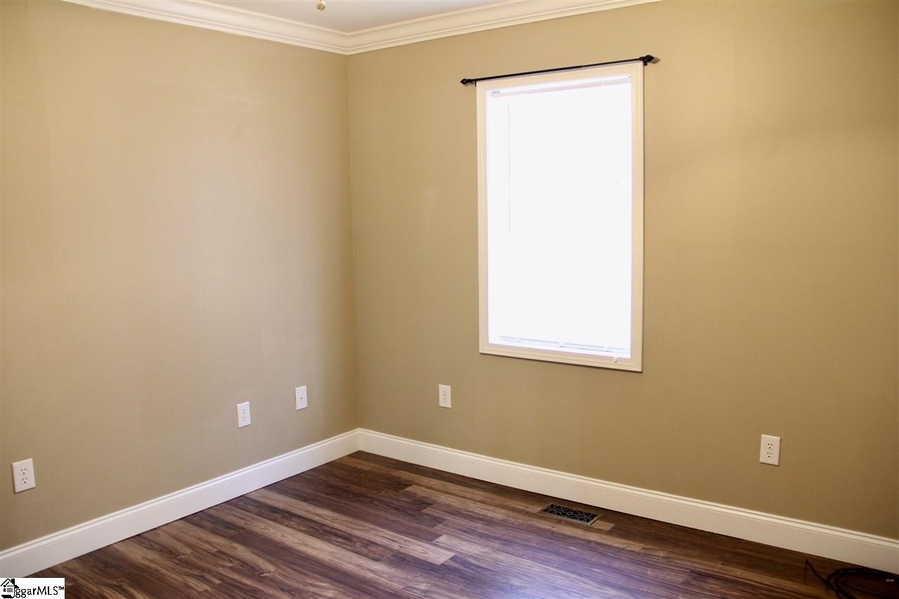 210 Garren Road Easley, SC 29640 - Photo 12 of 32 Gallery Image 12