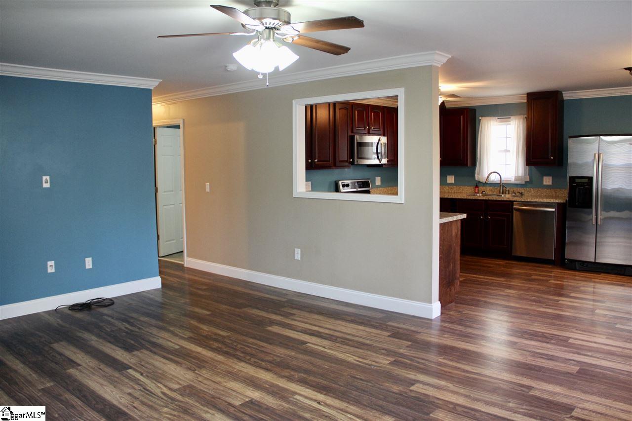 210 Garren Road Easley, SC 29640 - Photo 6 of 32 Gallery Image 6