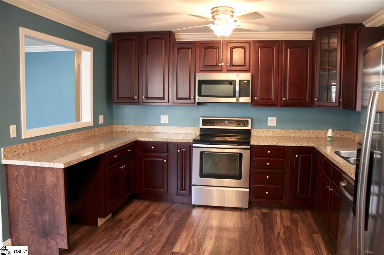 210 Garren Road Easley, SC 29640 - Photo 7 of 32 Gallery Image 7