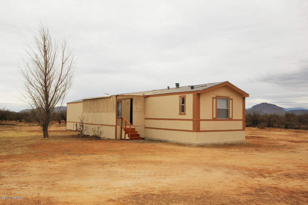 11058 West Kushmaul Road Tucson, AZ 85735 - Photo 2 of 21 Gallery Image 2