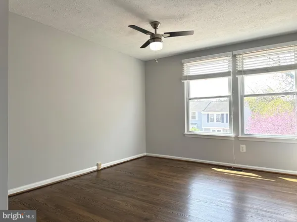 $2,950 | 14632 Stone Crossing Court, Centreville, VA 20120