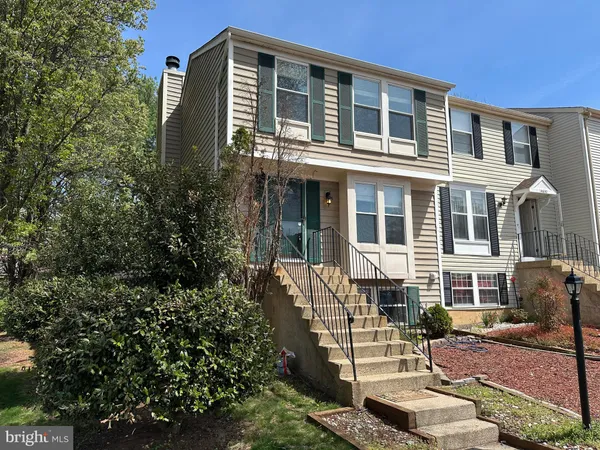 $2,950 | 14632 Stone Crossing Court, Centreville, VA 20120