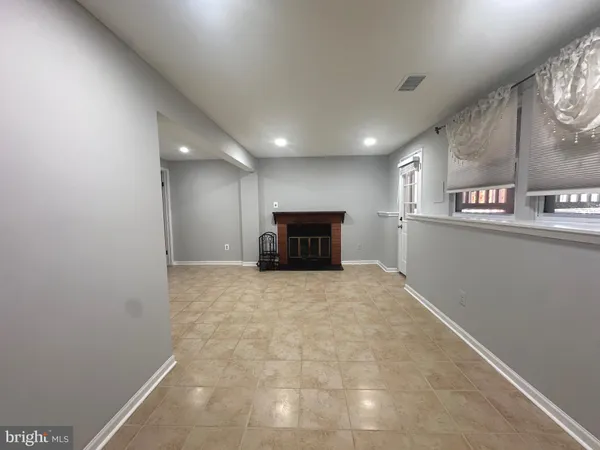 $2,950 | 14632 Stone Crossing Court, Centreville, VA 20120