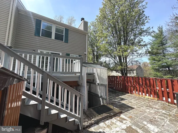 $2,950 | 14632 Stone Crossing Court, Centreville, VA 20120