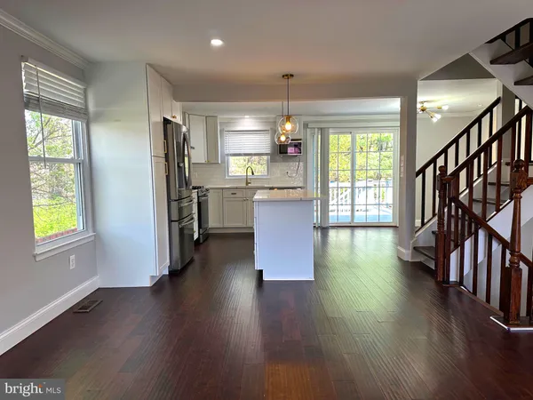 $2,950 | 14632 Stone Crossing Court, Centreville, VA 20120