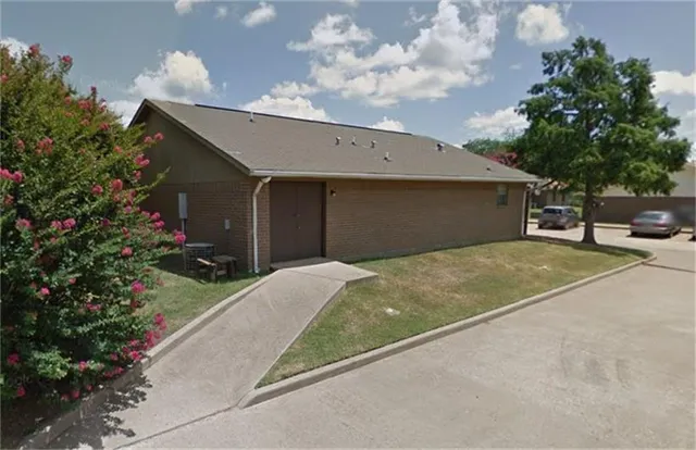 $658 | 401 Mill Street, Alto, TX 75925