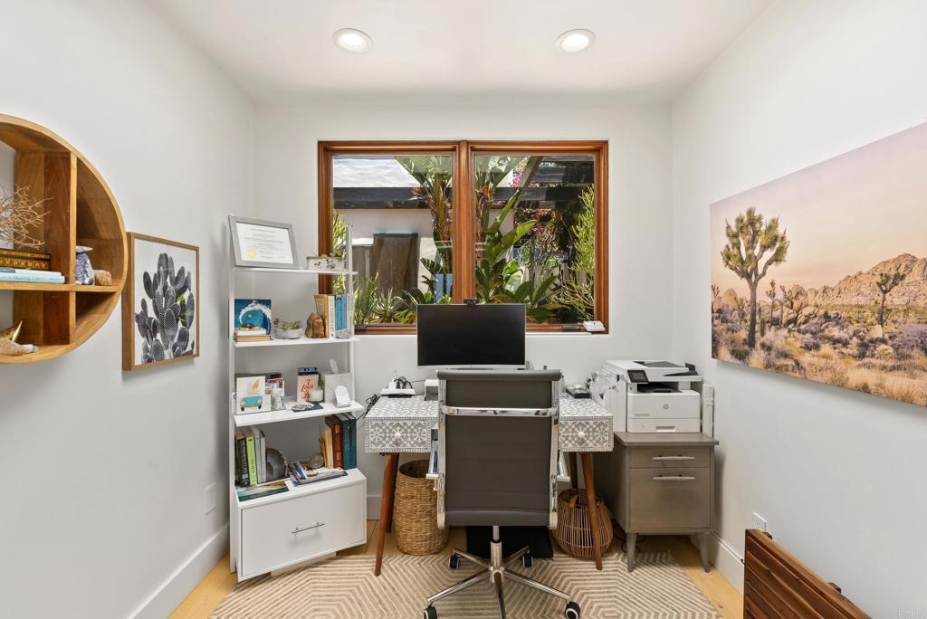 1370 Neptune Avenue Encinitas, CA 92024 - Photo 13 of 31 a workspace with furniture and window