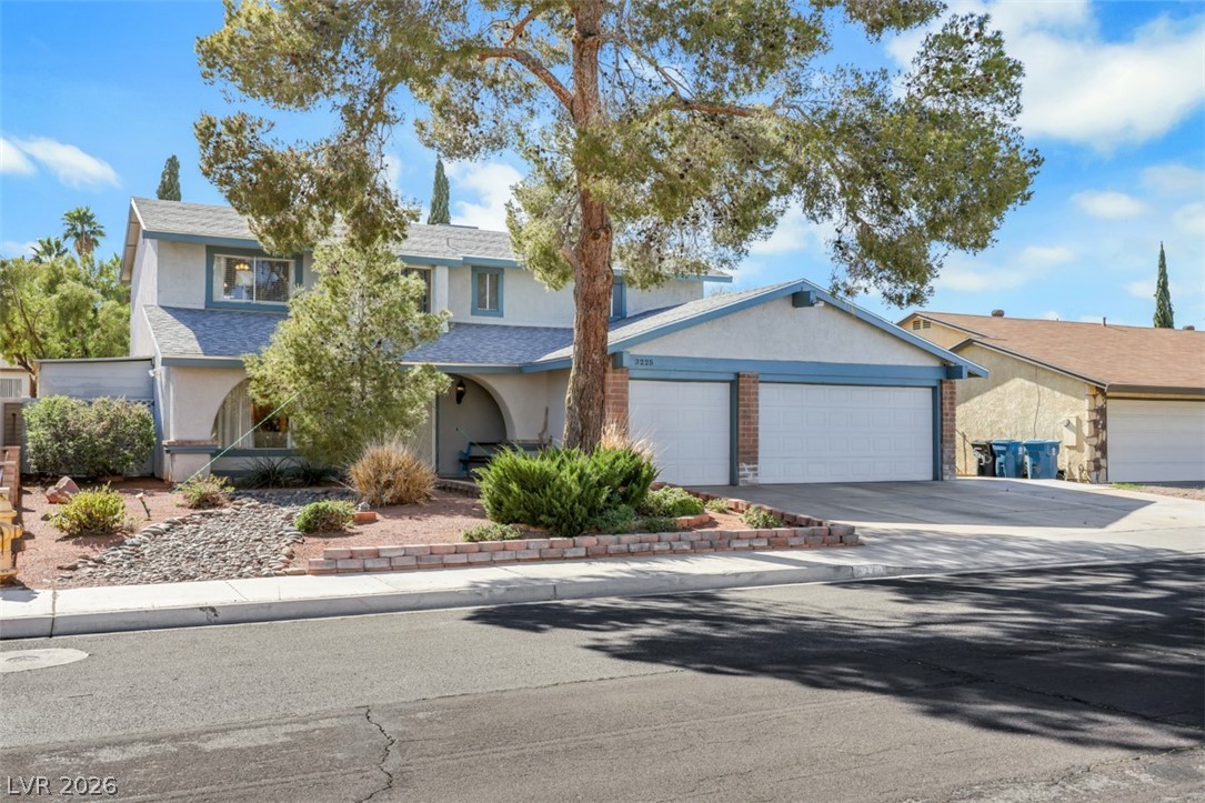 3225 Mountain Spring Road Las Vegas, NV 89146 - Photo 2 of 36