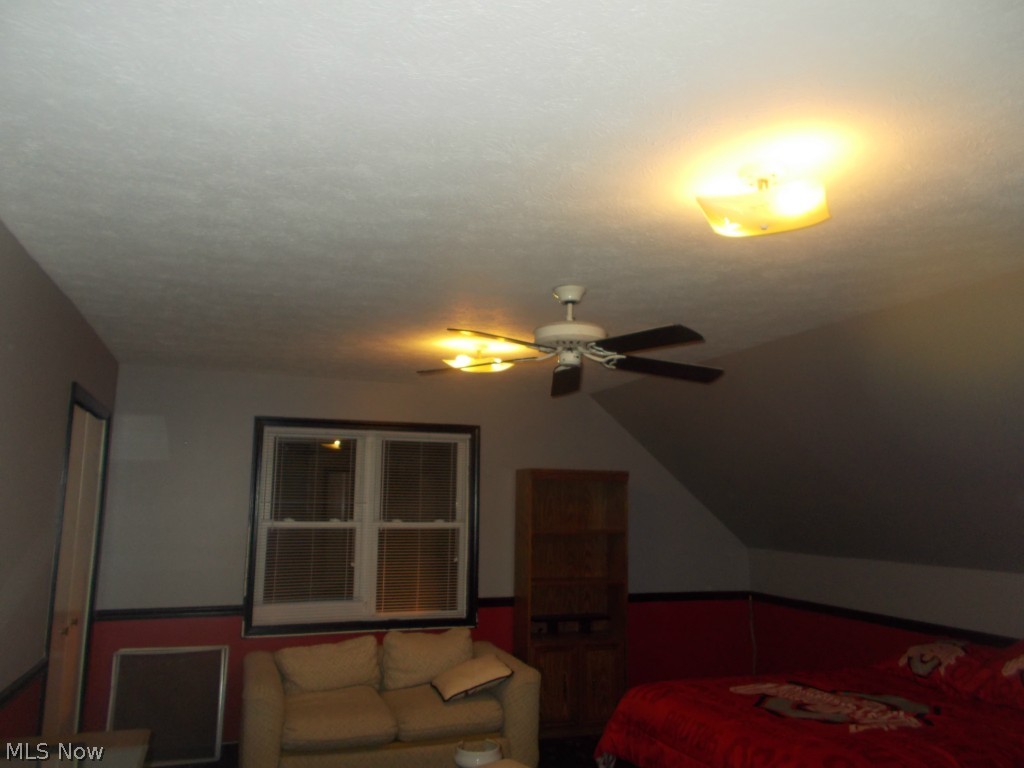 16175 Madison Road Middlefield, OH 44062 - Photo 5 of 8