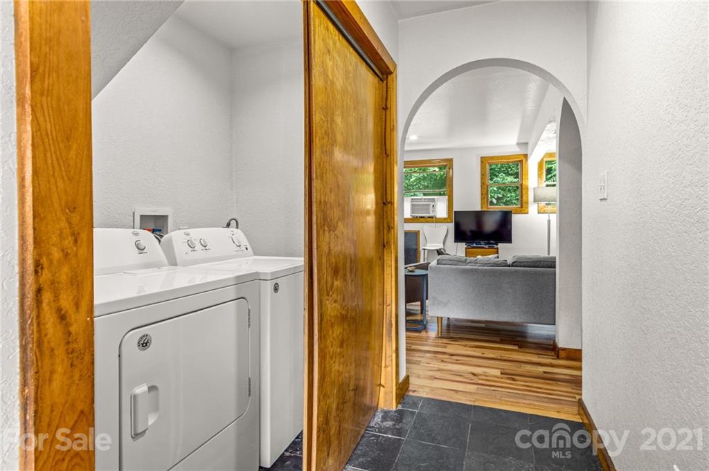 300 Patton Hill Road Swannanoa, NC 28778 - Photo 20 of 48 Gallery Image 20