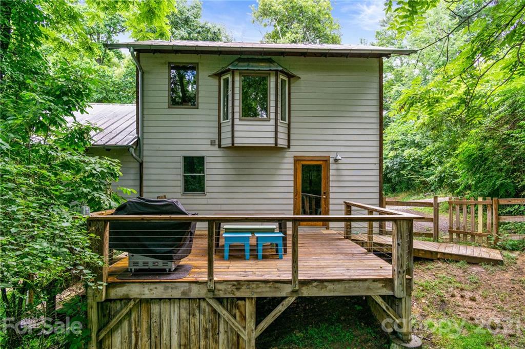 300 Patton Hill Road Swannanoa, NC 28778 - Photo 37 of 48 Gallery Image 37