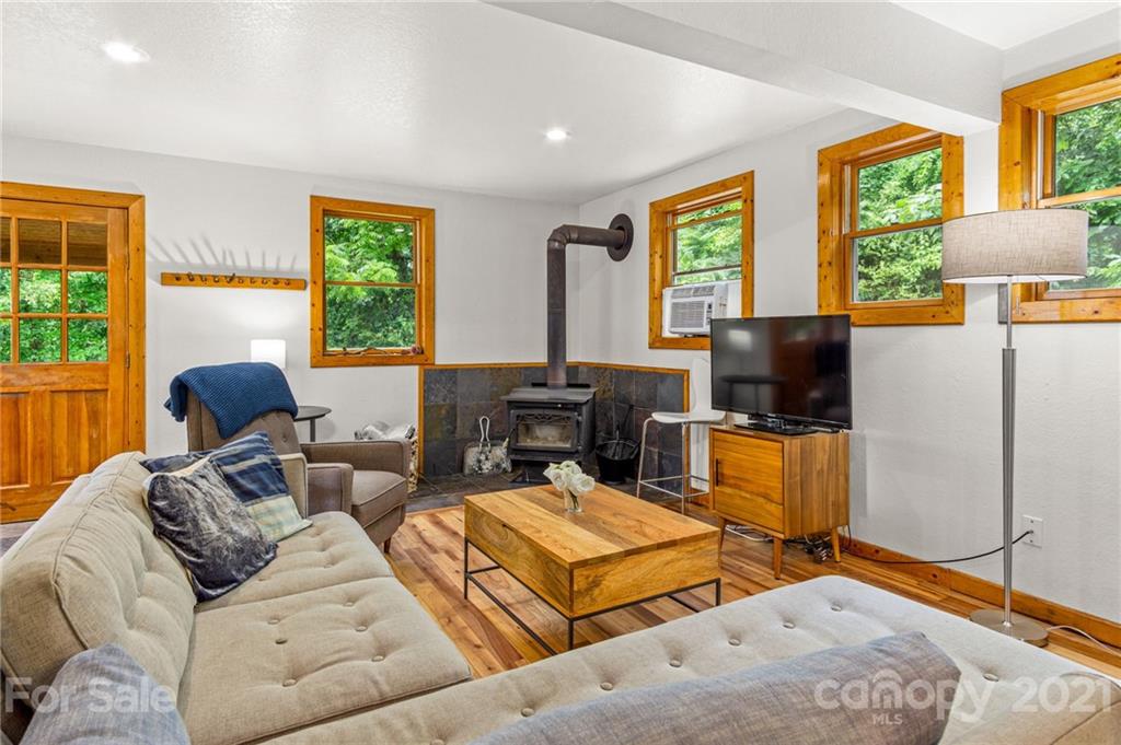 300 Patton Hill Road Swannanoa, NC 28778 - Photo 5 of 48 Gallery Image 5