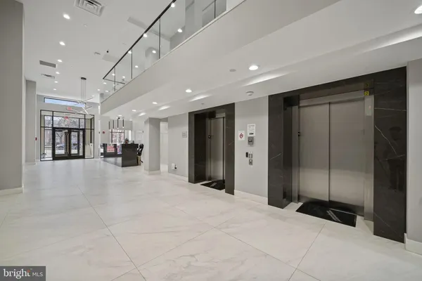 $3,195 | 1000 West Girard Avenue, Unit 551, Philadelphia, PA 19123