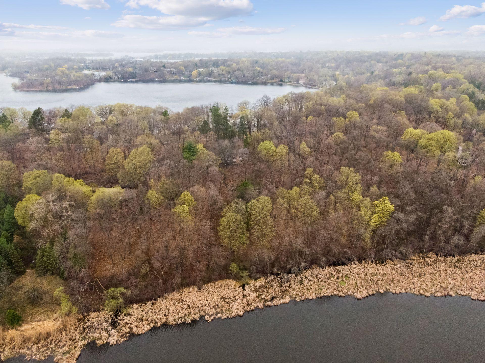 5815 Ridge Road Shorewood, MN 55331 - Photo 9 of 12