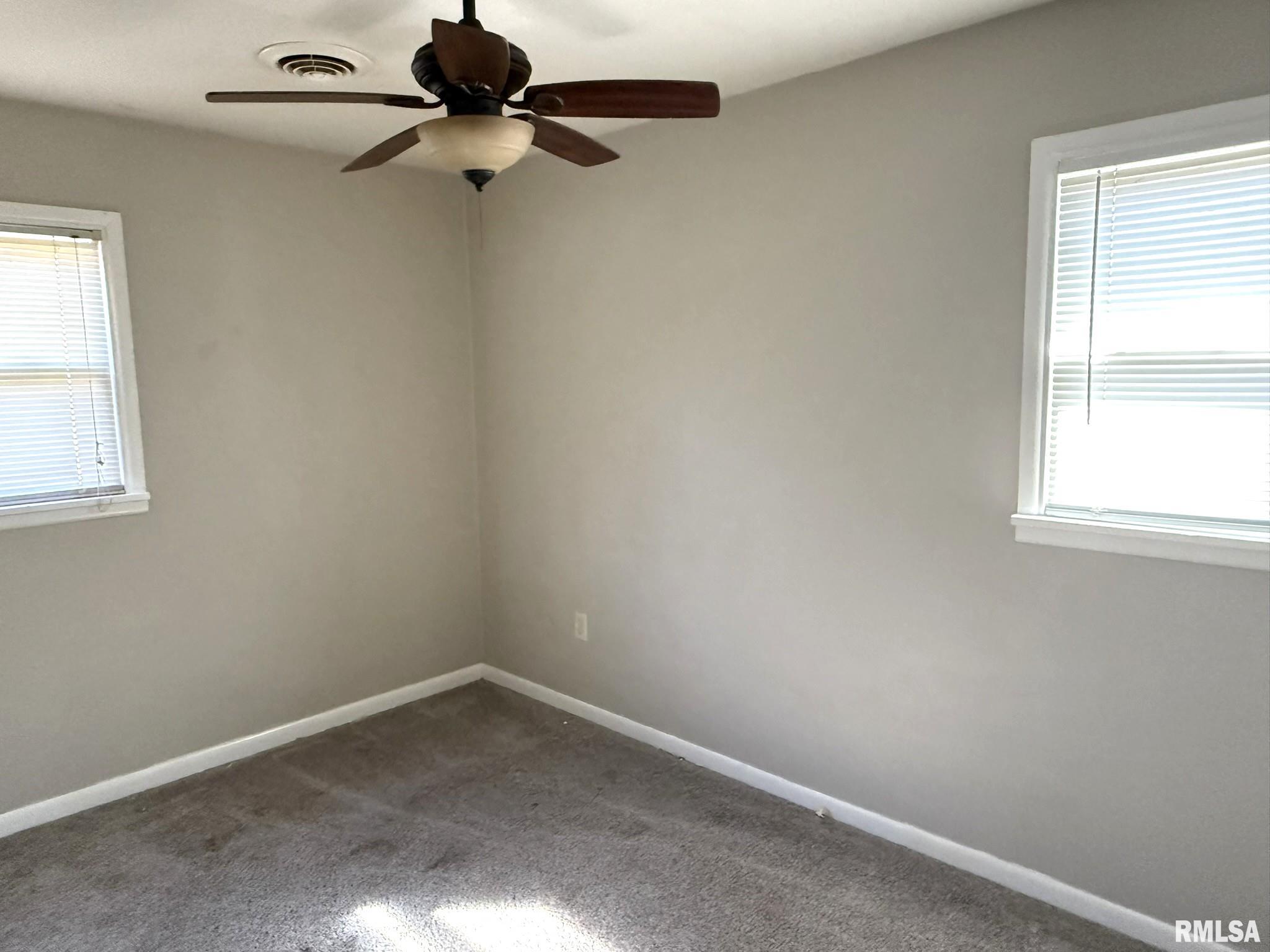 1106 West Centre Street Springfield, IL 62704 - Photo 3 of 11 Gallery Image 3