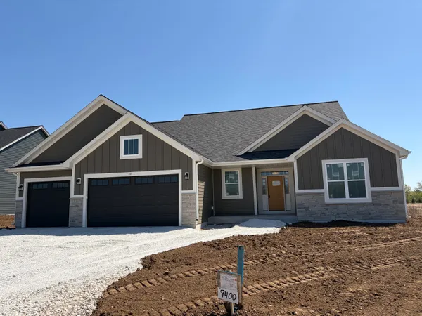 $679,990 | 503 Talbot's Woods Drive, Unit LT36, Oconomowoc, WI 53066
