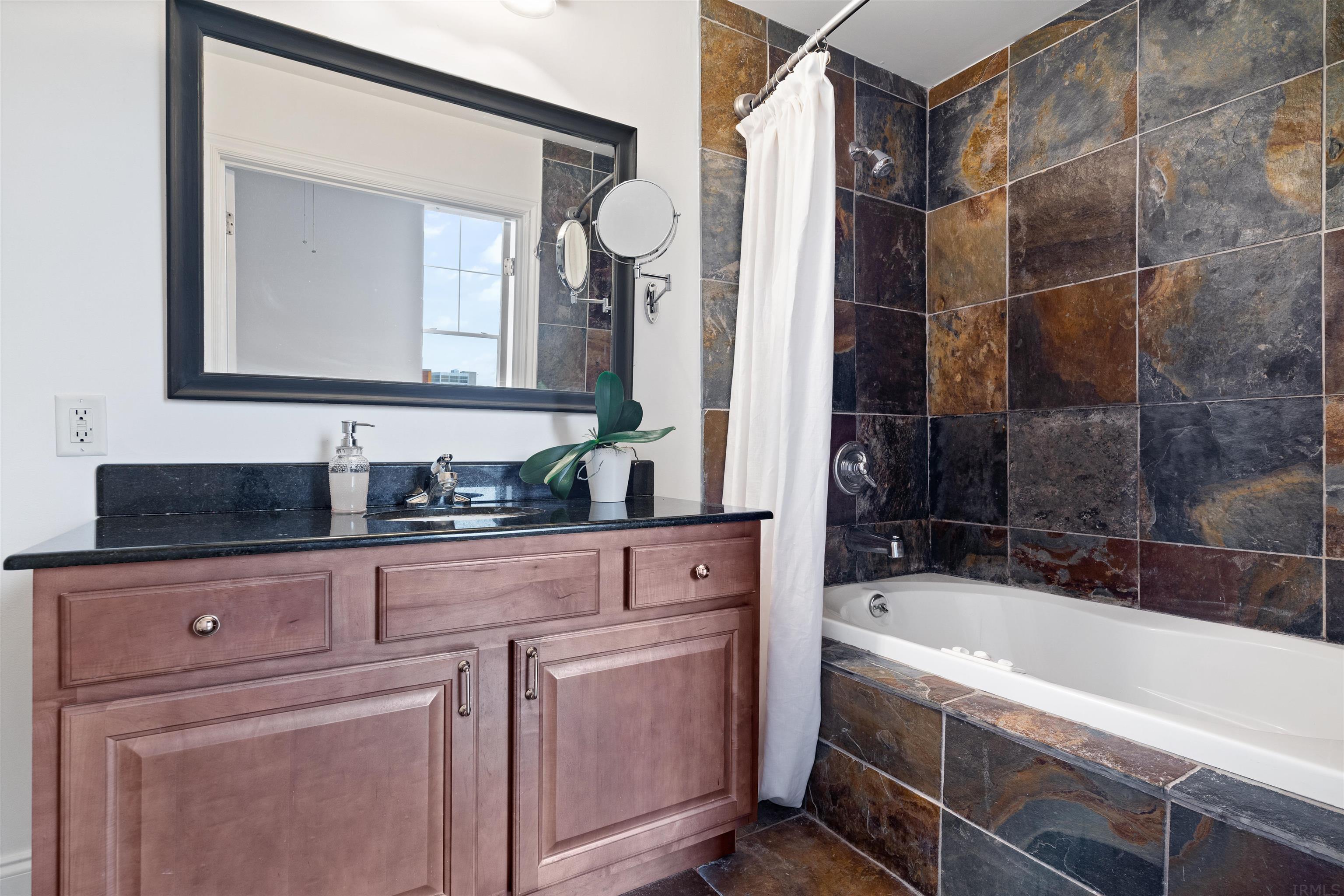 508 Main Street Evansville, IN 47708 - Photo 24 of 35