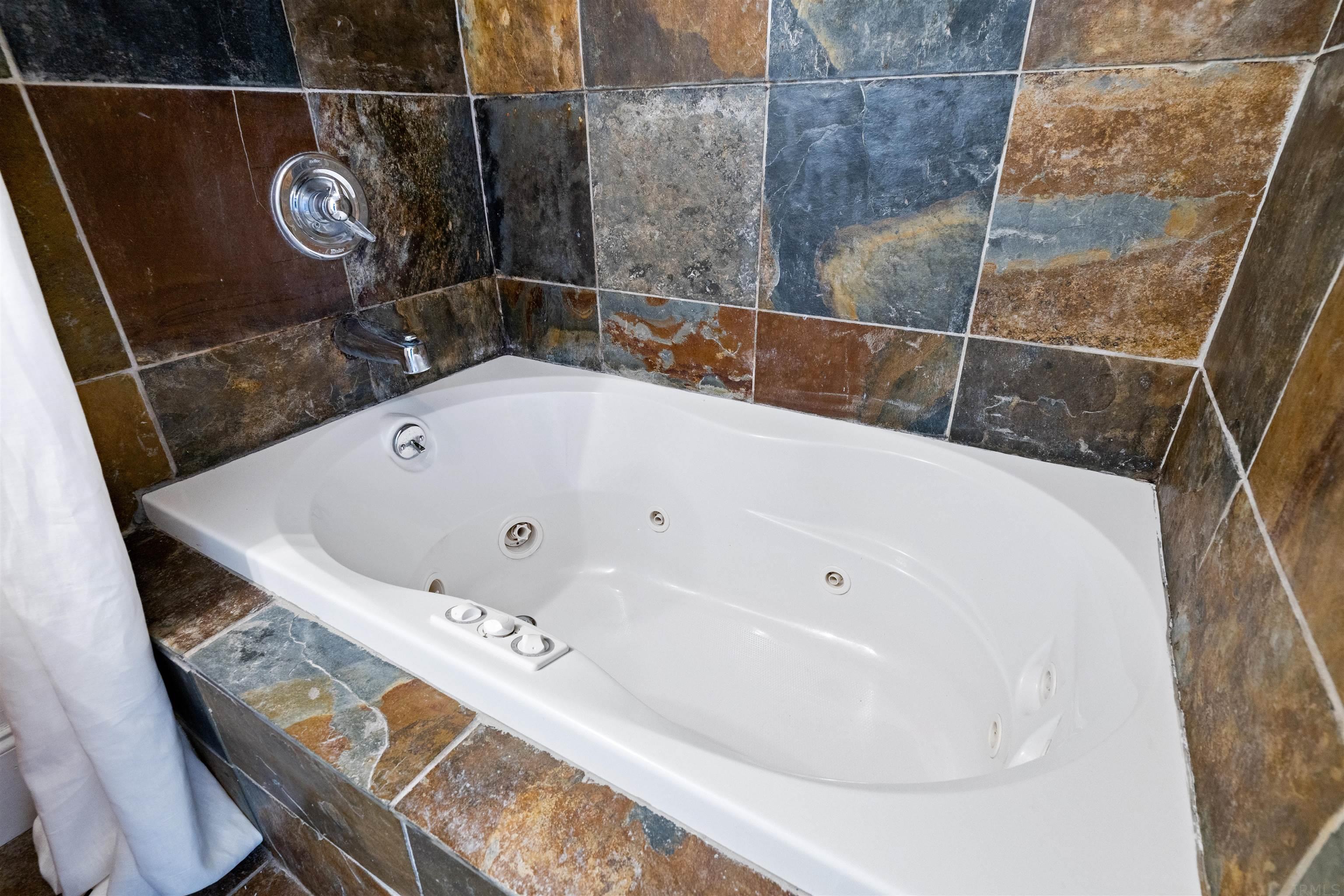 508 Main Street Evansville, IN 47708 - Photo 25 of 35