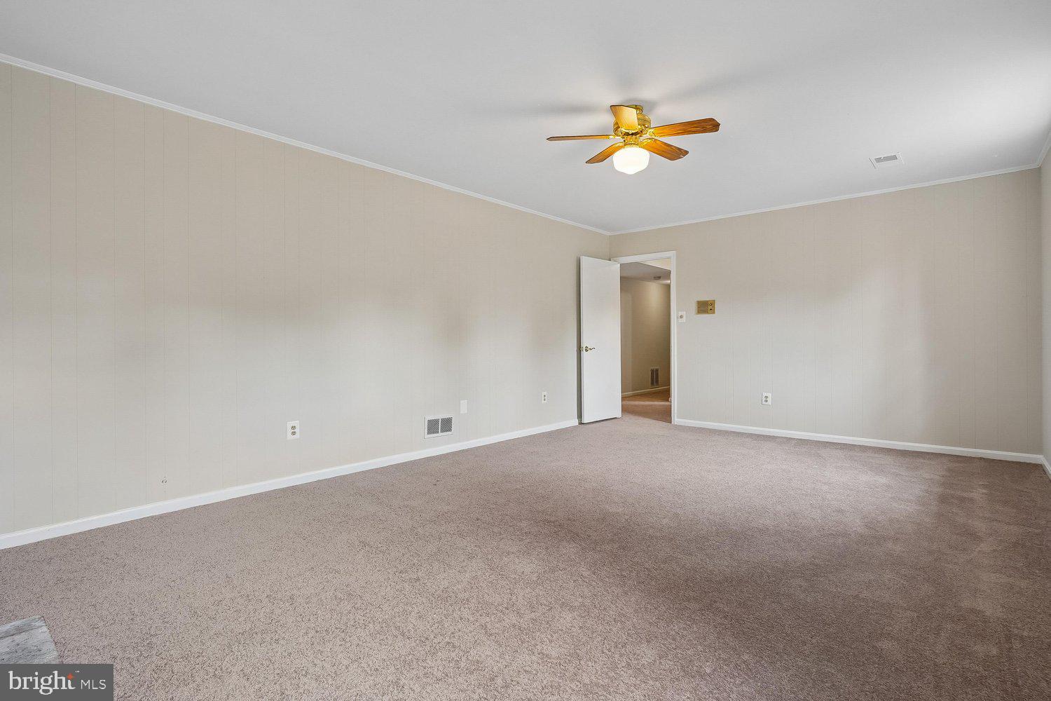 7814 Friars Court Alexandria, VA 22306 - Photo 50 of 56 Family Room