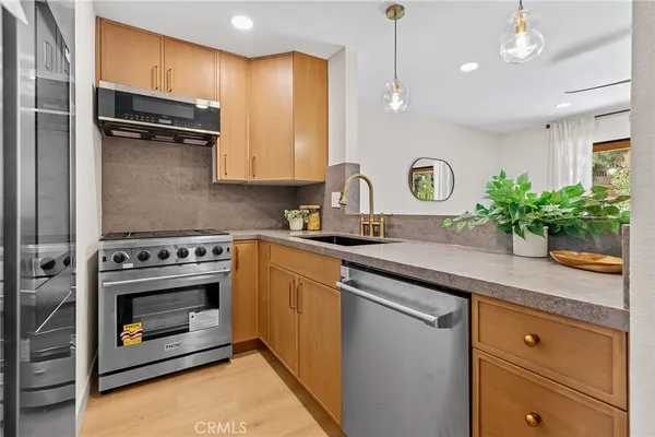 $468,000 | 120 Lemon Grove, Unit 34, Irvine, CA 92618