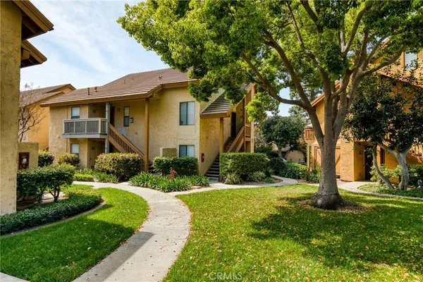 $468,000 | 120 Lemon Grove, Unit 34, Irvine, CA 92618