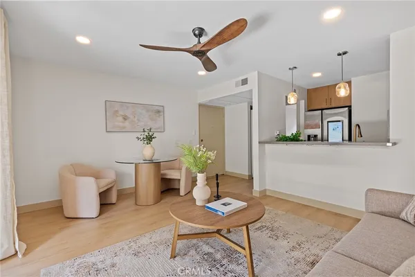 $468,000 | 120 Lemon Grove, Unit 34, Irvine, CA 92618