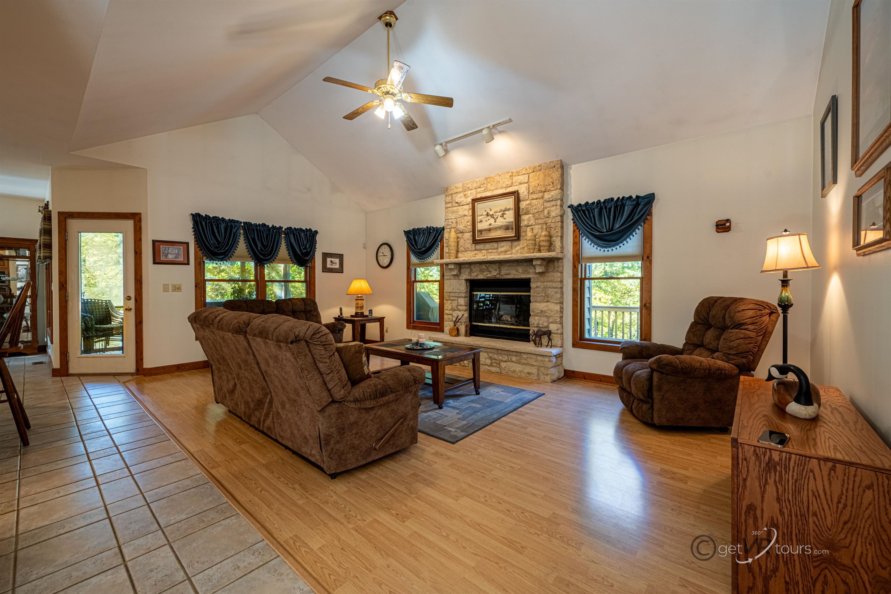364 West Wachter Road Galena, IL 61036 - Photo 6 of 38 Gallery Image 6