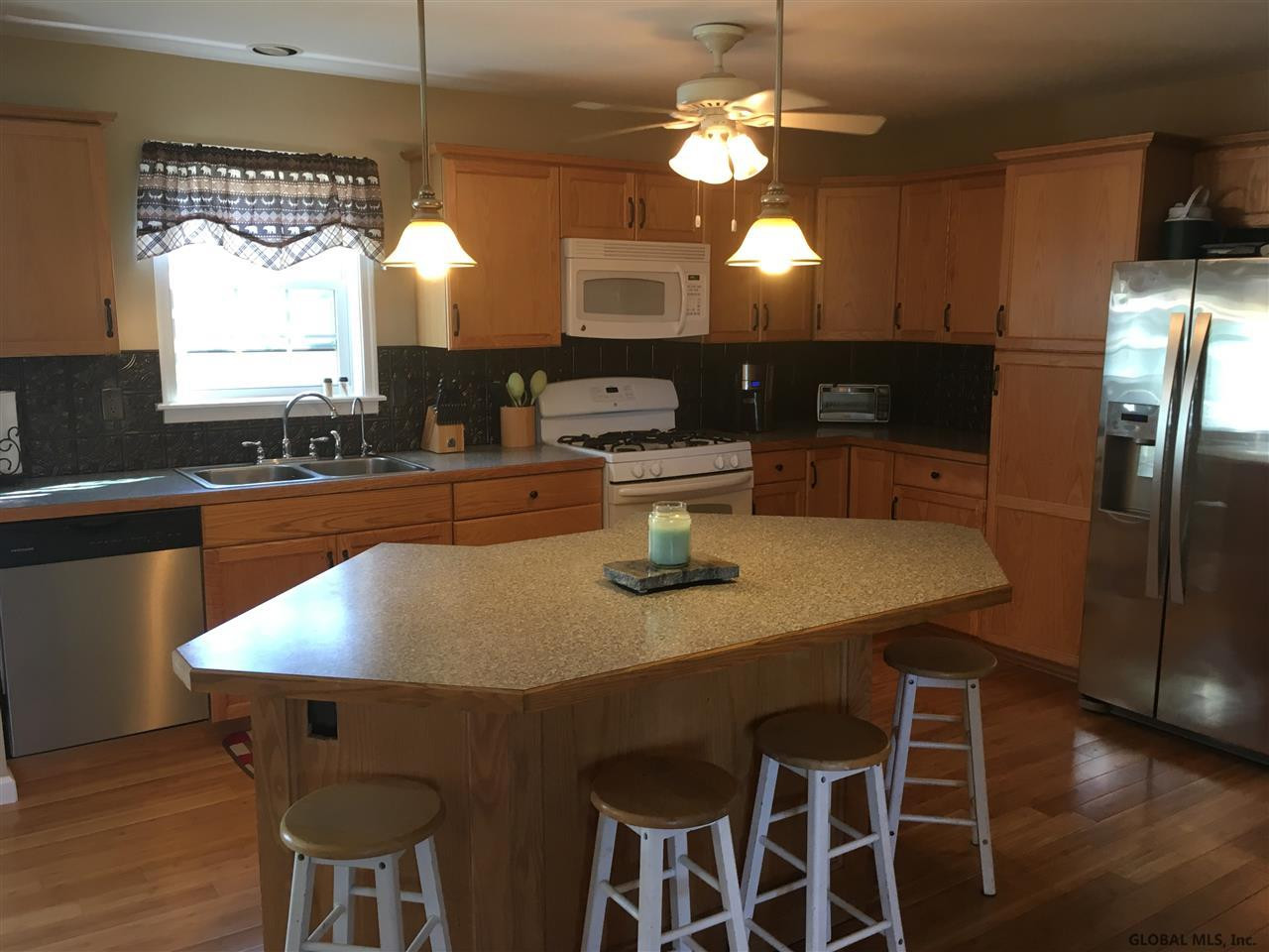 589 Fort Hunter Road Florida, NY 12010 - Photo 9 of 25 Photo 9