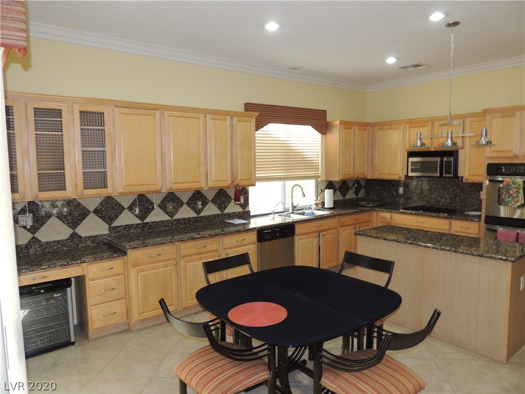 9931 Liberty View Road Las Vegas, NV 89148 - Photo 12 of 33 Gallery Image 12