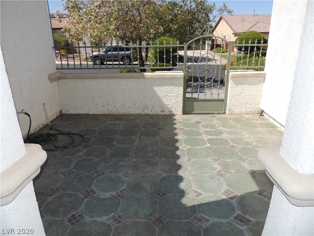 9931 Liberty View Road Las Vegas, NV 89148 - Photo 4 of 33 Gallery Image 4