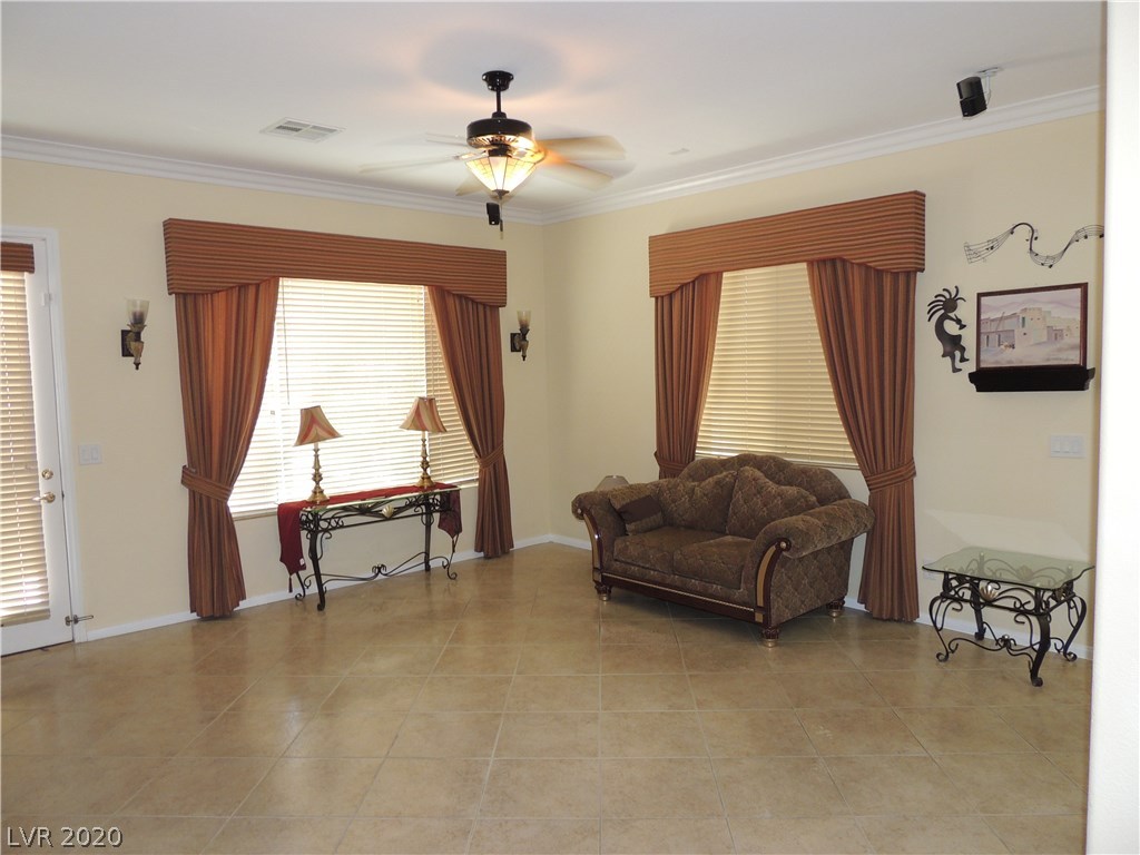 9931 Liberty View Road Las Vegas, NV 89148 - Photo 10 of 33 Gallery Image 10