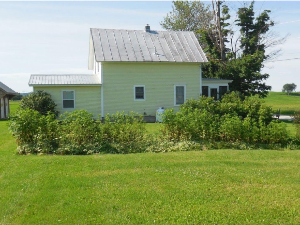 4570 Morses Line Road Franklin, VT 05457 - Photo 12 of 12