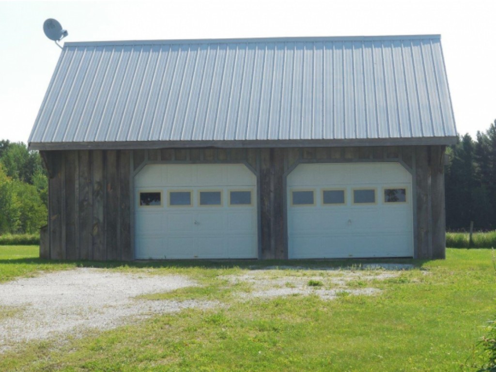 4570 Morses Line Road Franklin, VT 05457 - Photo 9 of 12
