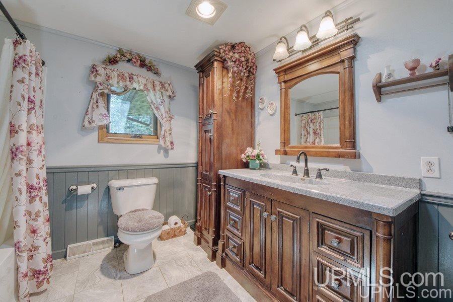 W4304 Casmiers Road Vulcan, MI 49892 - Photo 14 of 50