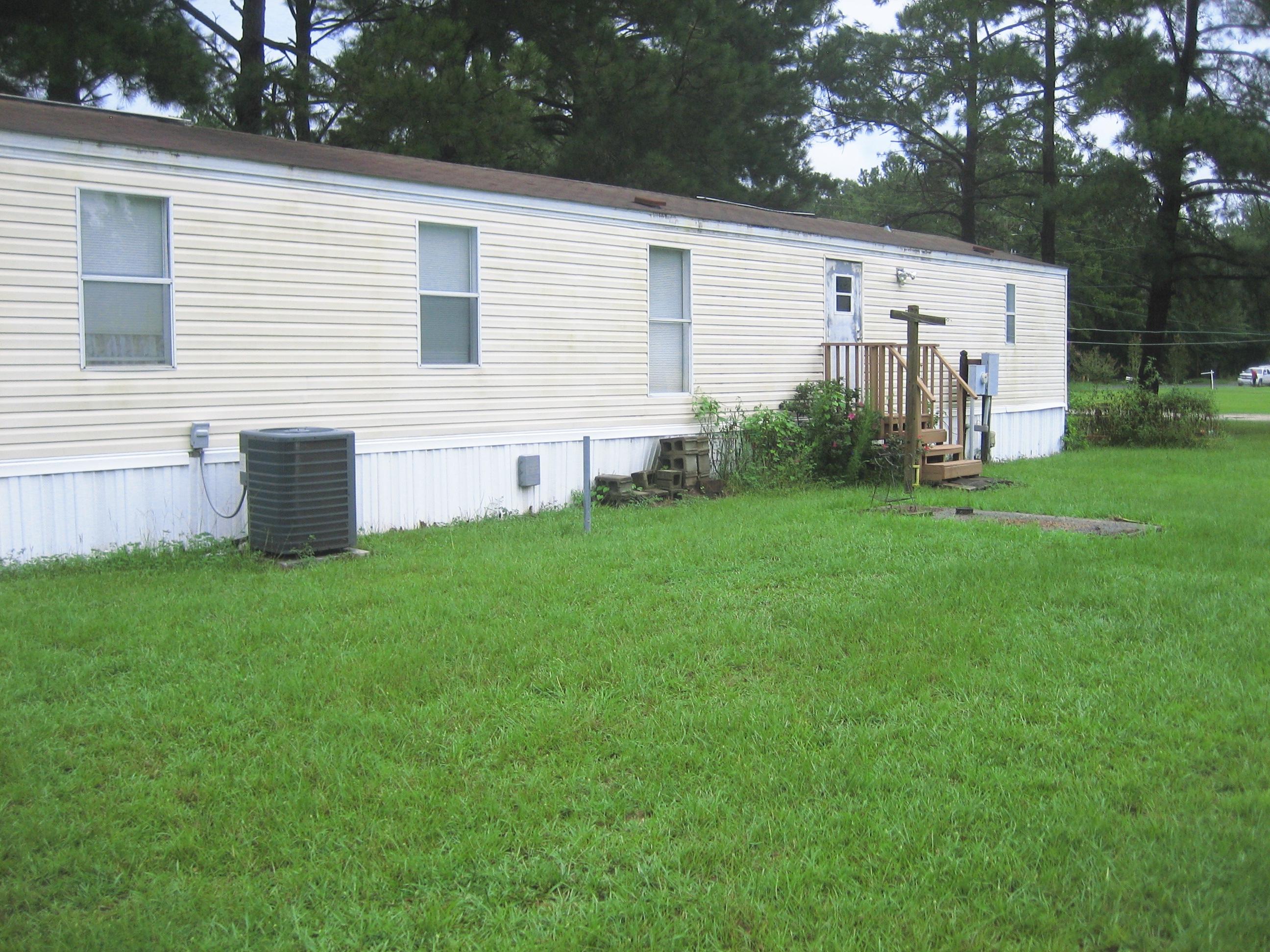 834 Smoak Road Walterboro, SC 29488 - Photo 4 of 25 IMG_6200