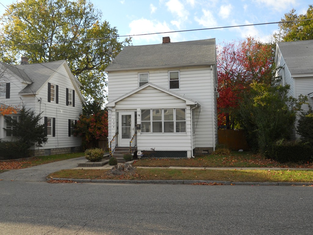 104 Wilber Street Springfield, MA 01104 - Photo 1 of 14